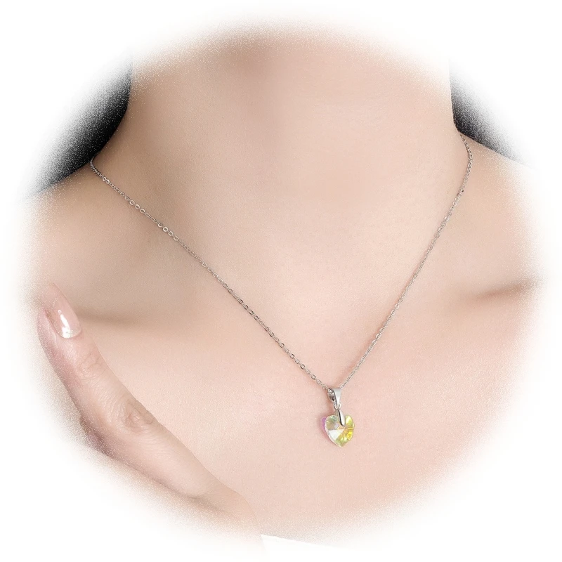 Women Girl Heart Crystal Pendant Necklace Jewelry Gift Link Chain Choker Necklaces for Mothers Day Gifts for Her Girls