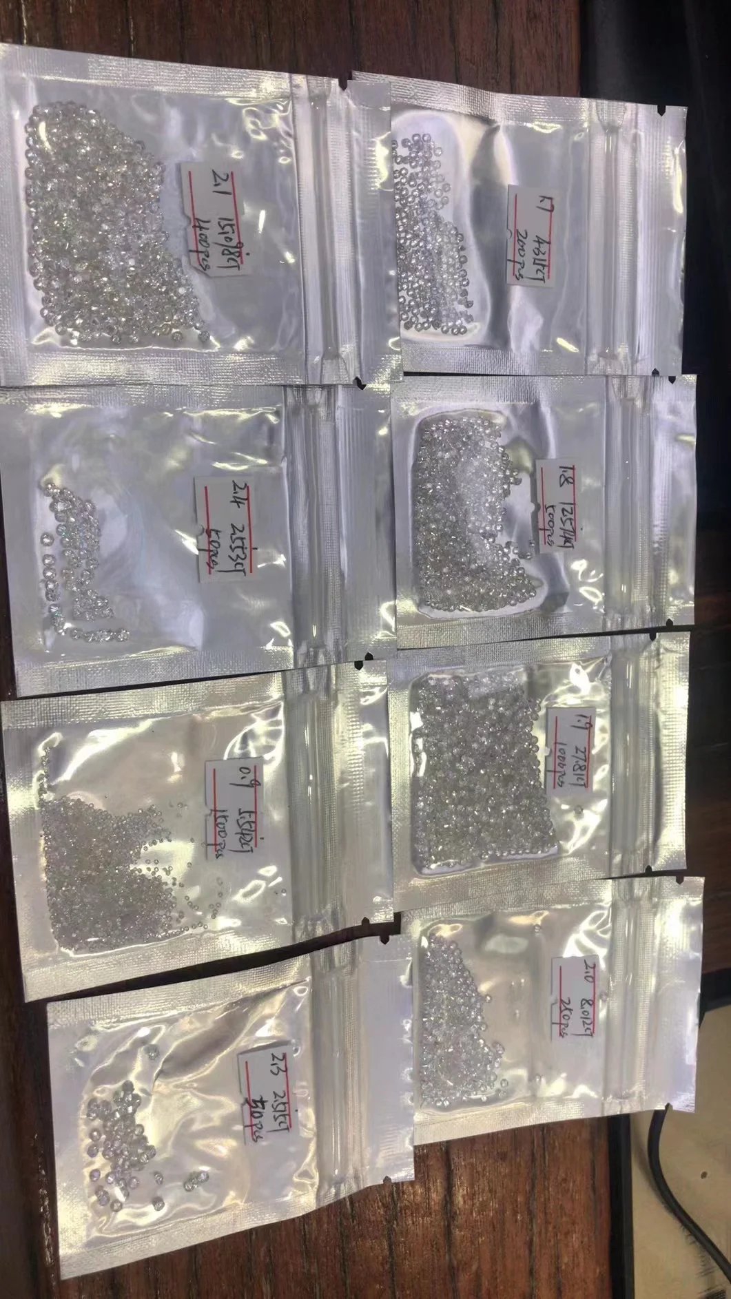 IGI Certificates Small Loose Diamond Stone 3.5-4.0mm VVS-VS DEF White Color CVD HPHT Diamonds and Lab Grown Diamond