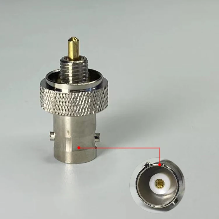 Screw-in antenna adapter for Motorola HLN9087A SP-50 GP68 and P1225 radios