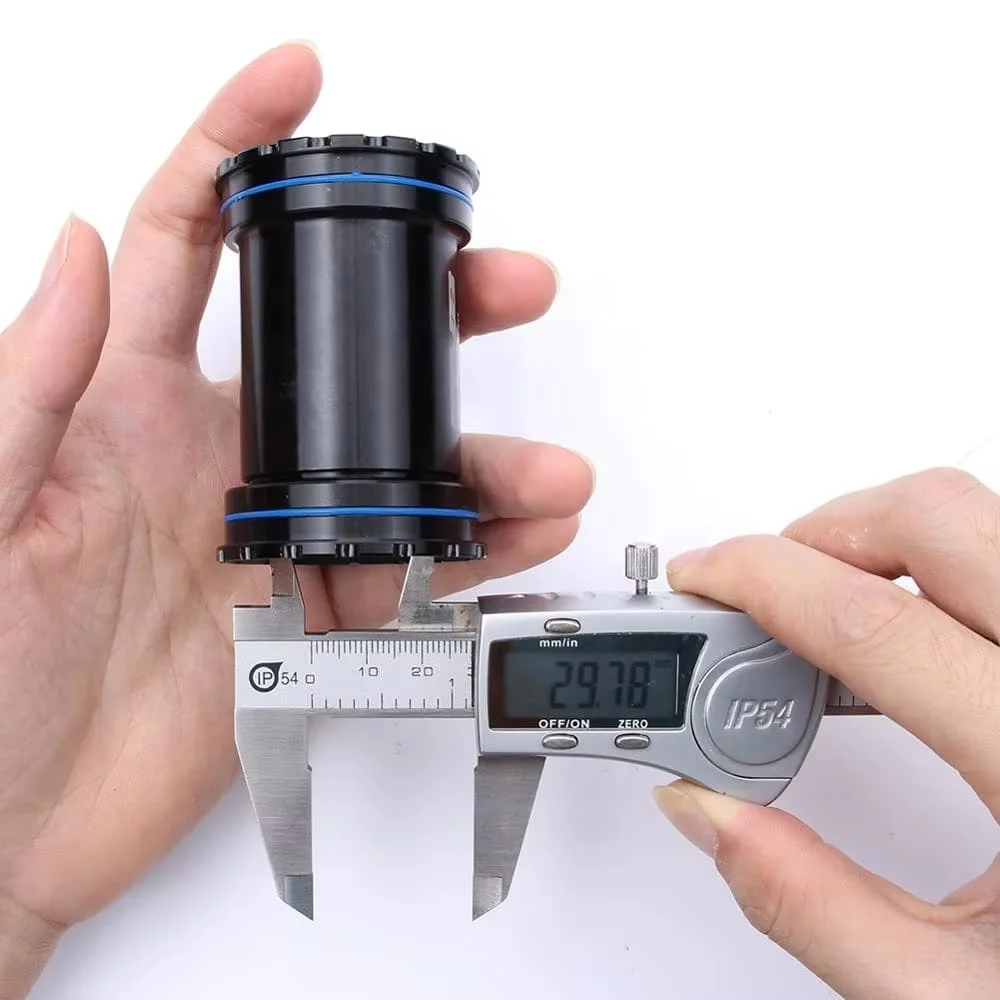 GUB BB Mountain bike bottom bracket bicycle fit for 68-86.5mm PF30 Press-fit Sealed Bearings wrench BB386/30