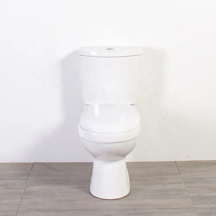 Принадлежности от поставщика дешевый туалет из двух частей с комплектом раковины для