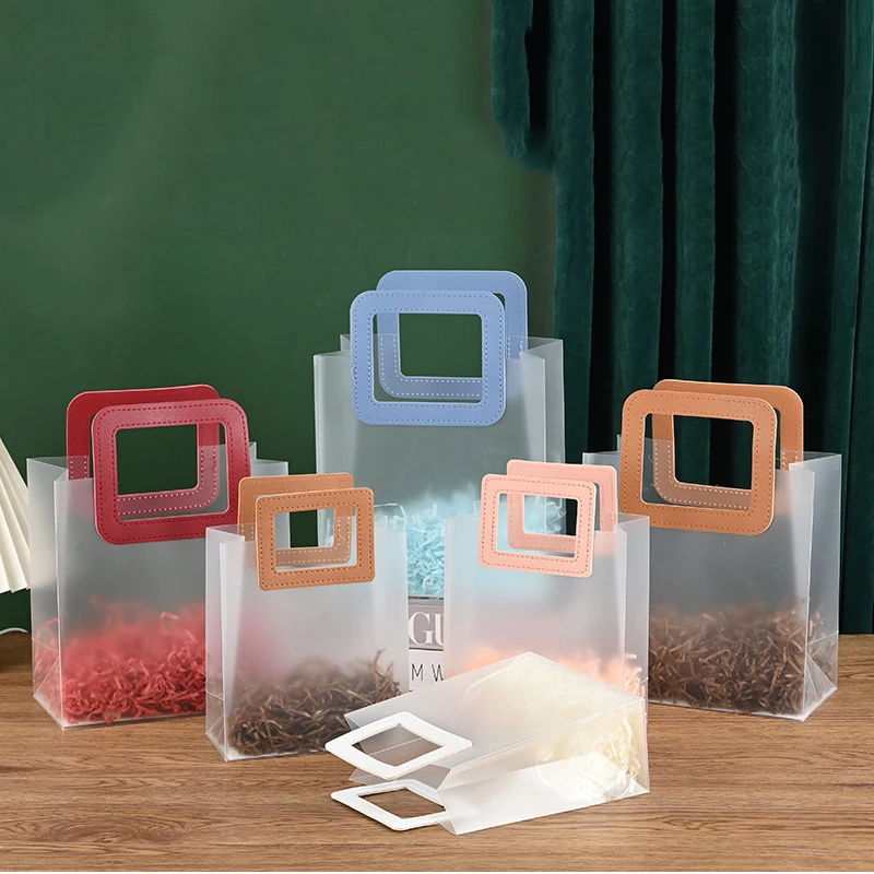 Hot Selling Products 2024 Wholesale Custom LOGO Wedding PP Plastic Tote Frosted Transparent Gift Bag for Small Business