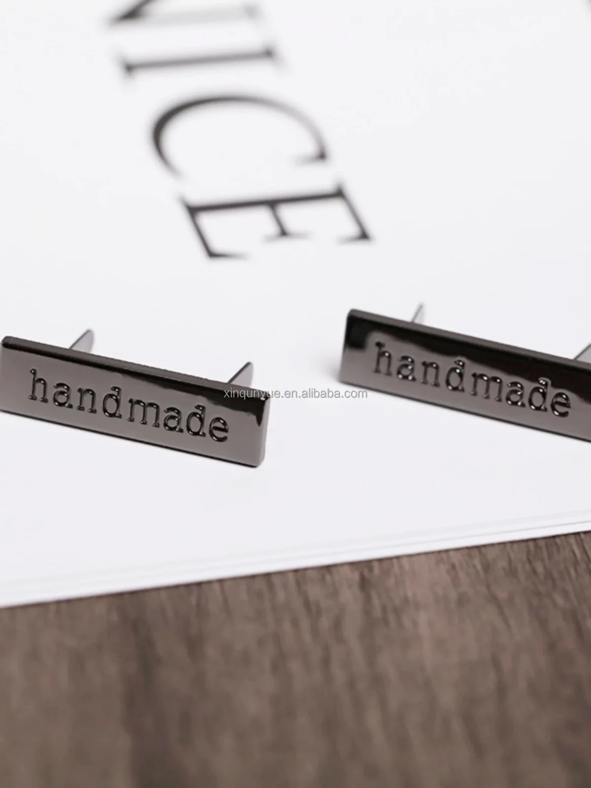Hot Sale Handmade Engraved Gold Clothing Metal Label Custom Metal Brand Logo Tag For Bags