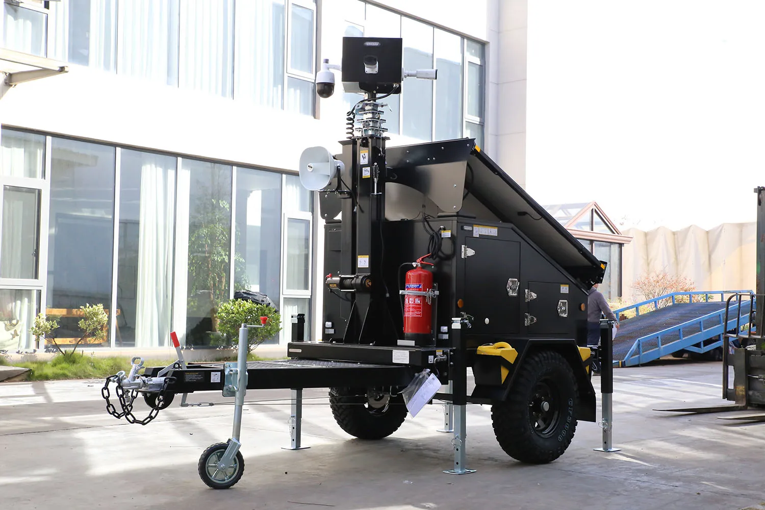 Solar Surveillance Trailer with Horn
