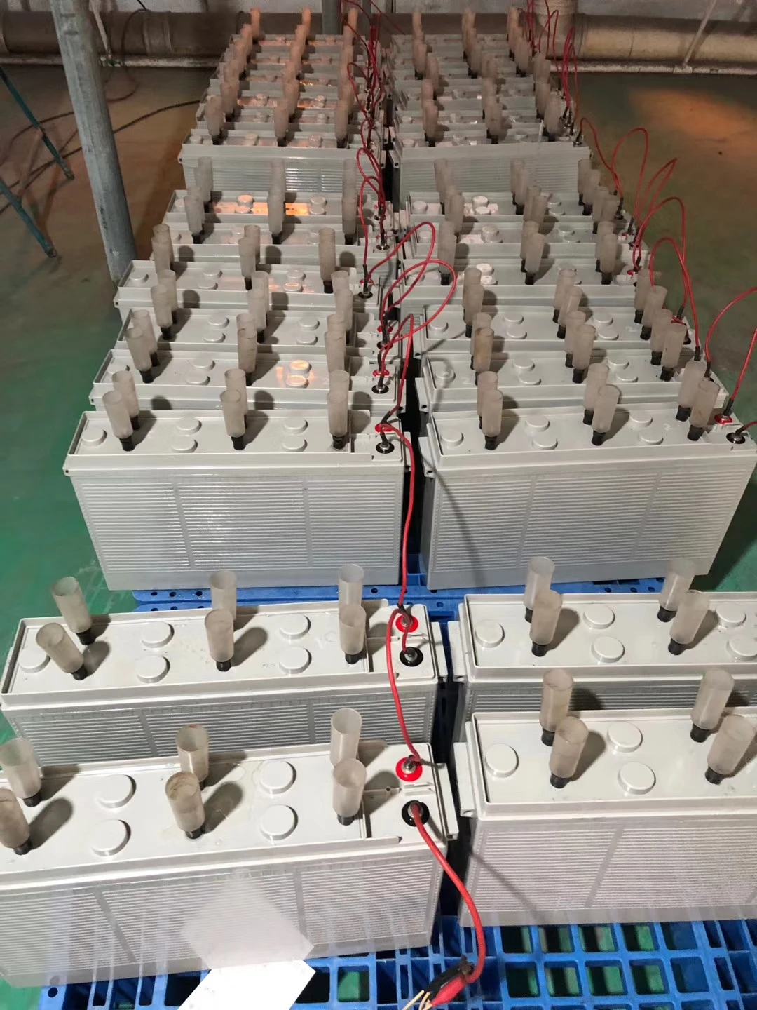 26 Years  Quality Sealed MF Telecom Battery Front Terminal Battery 12V 150AH