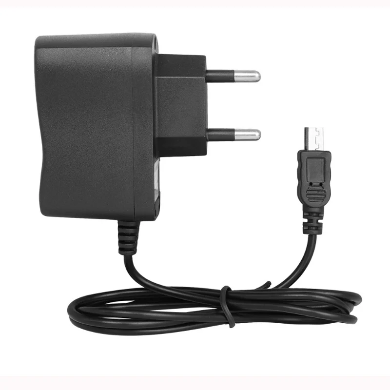 Newest Retro Game Console 8-Bit HD TV Classic Game Console Output NES Built-in 821 Games with 2 Controller