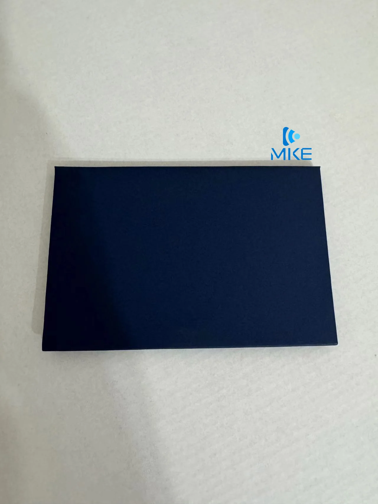 Blank Magnetric closure paper nfc wedding membership paper cards boxes packages credit card packaging box