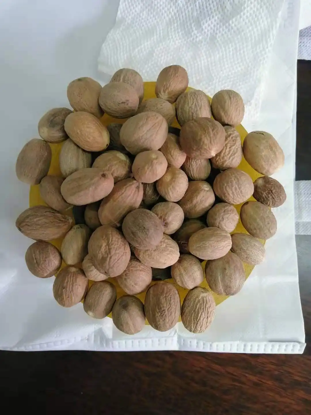 2021 High quality new arrival organic nutmeg nutmegs in low
