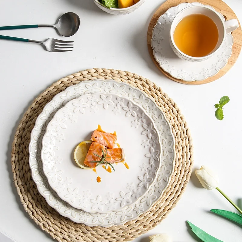Retro Embossed Ceramic Dinner Plates Set New Style Porcelain Dinner Sets Restaurant Crockery Dinnerwares Bowl And Plate Sets