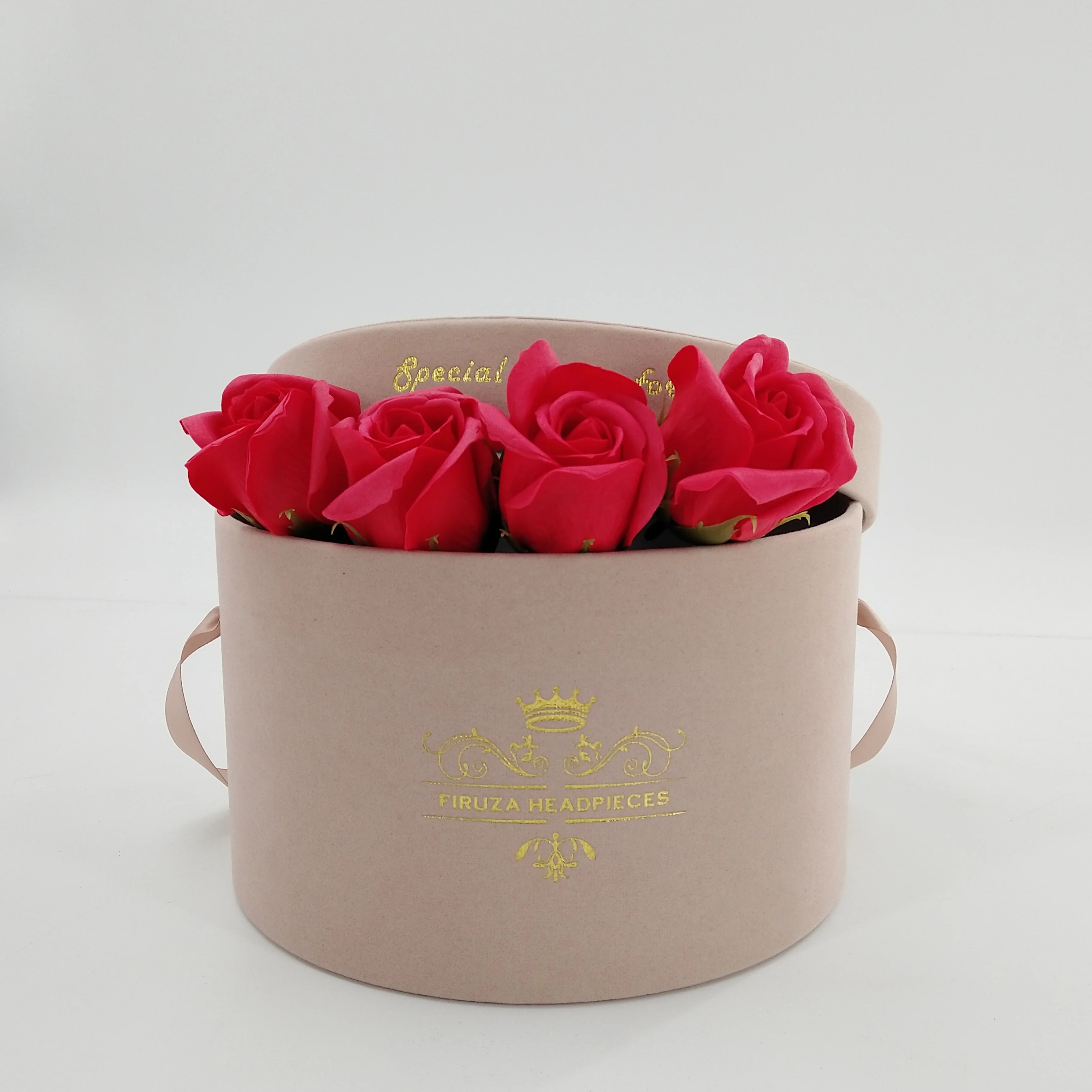 Custom competitive price flower hat box luxury velvet roses round gift box