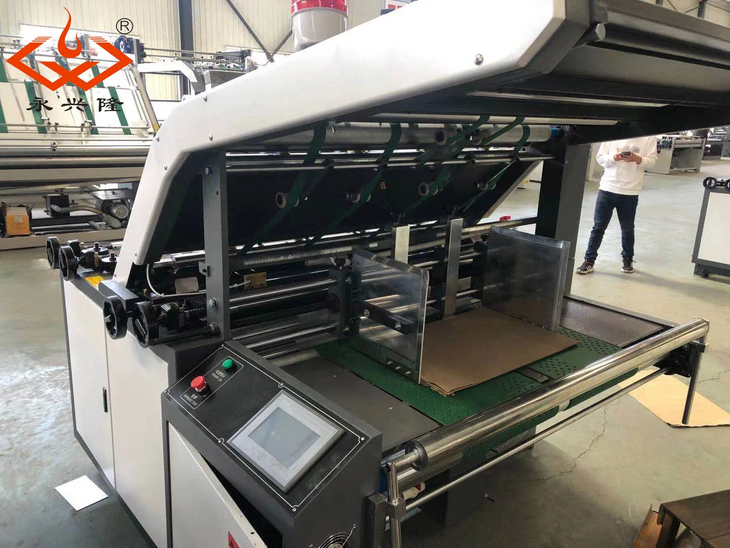 Corrugated Paperboard Laminate Making Machine Flute Paper Laminating