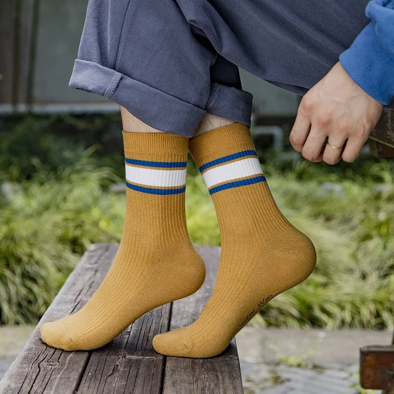 green Cotton Men Socks Manufacturer Sport Athletic Crew Socks Cheap Custom Logo Cycling Terry Socks