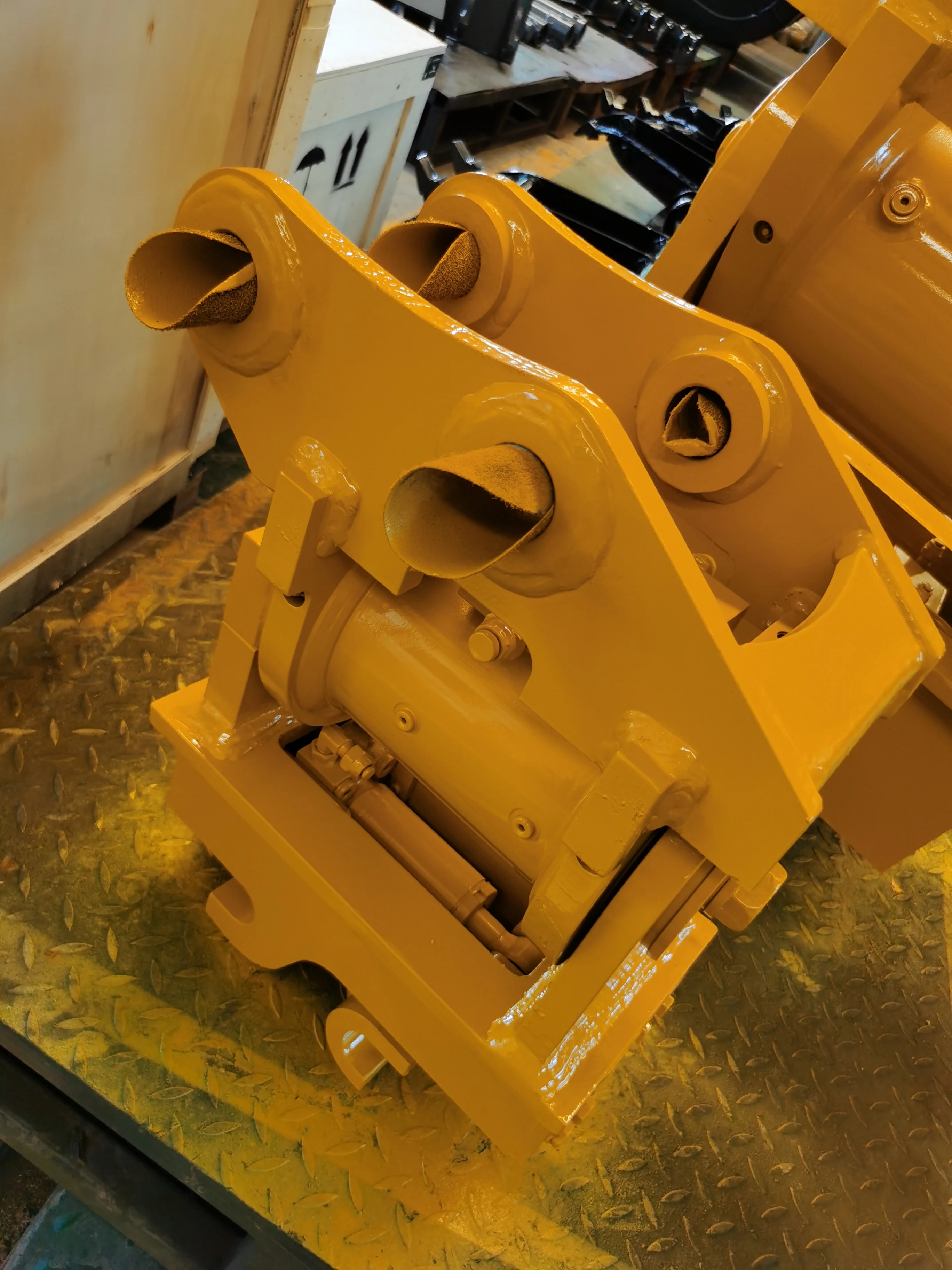 Tiejia 360 Degree Tilt Hitch Excavator Hydraulic Tilting Quick Hitch Tilt Rotator