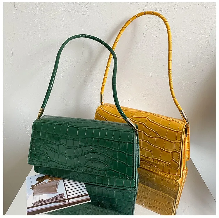 Hot Selling Product Designer Mini Ladies Fashion Handbags Summer 2022 Pu Handbags Boxycharm Glam Bag