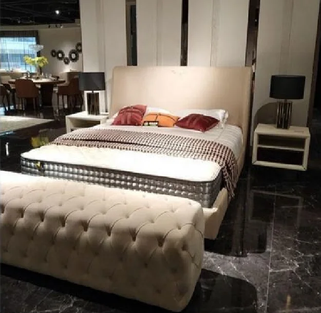 Modern home bedroom furniture bed sets luxury wooden fabric upholstered king size beds