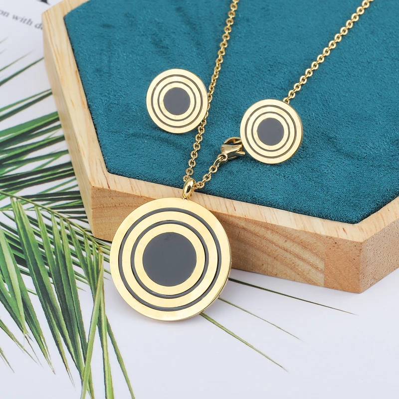 Chengfen  women gold plated  jewelry sets Stainless Steel with  annulus Black glue necklace sets