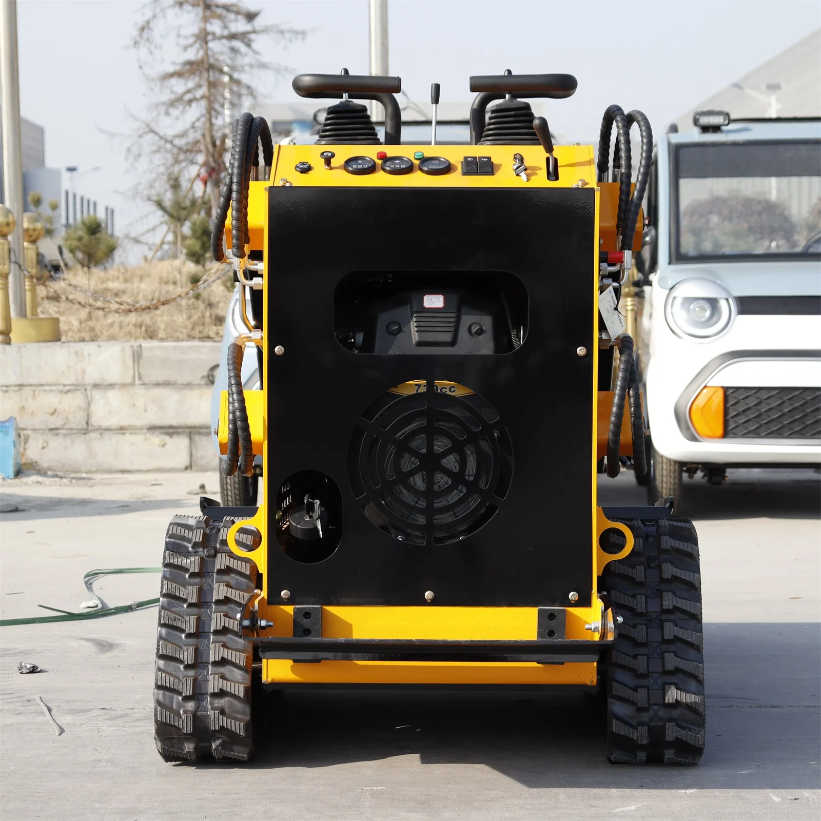 Китай хорошее качество погрузчик с бортовым поворотом HT380 EPA CE бензиновый двигатель мини-погрузчик ковшом