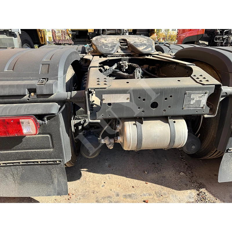 Hongyan truck C500 IVECO Truck Engine LHD RHD 480HP 540HP 6X4/4X2 tractor truck for sale