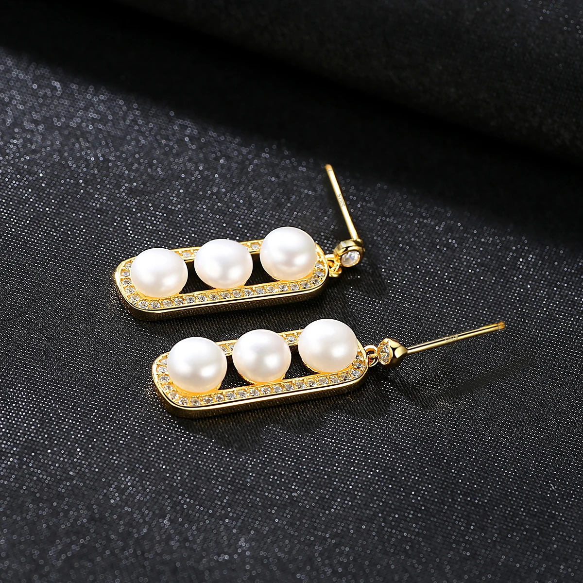 Pag&Mag Unique Designer Earring 925 Silver Plated Fine CZ Charm Earring With 5mm Pearl Engagement Earrings Jewelry