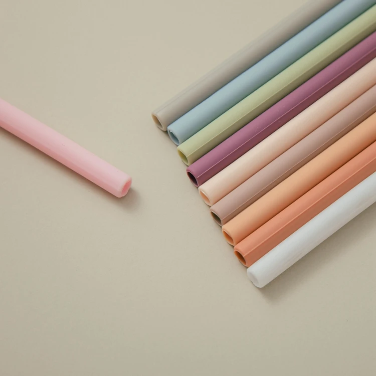 Wholesale Eco-Reusable Custom Colored Drinking Silicone Straw Set