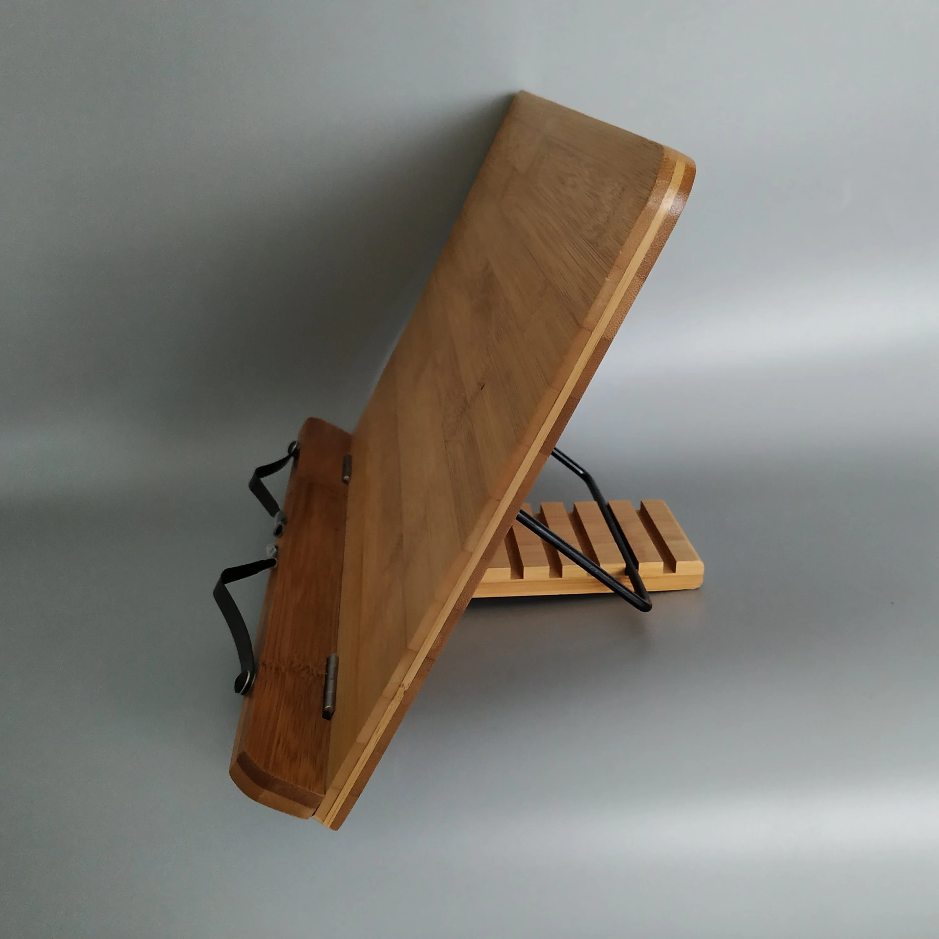 Hot Selling Bamboo Book Stand Foldable Adjustable Cookbook