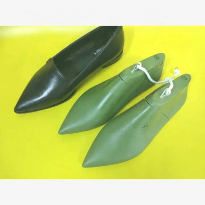 Ladies flat pointed toe plastic shoe lasts heel 1cm