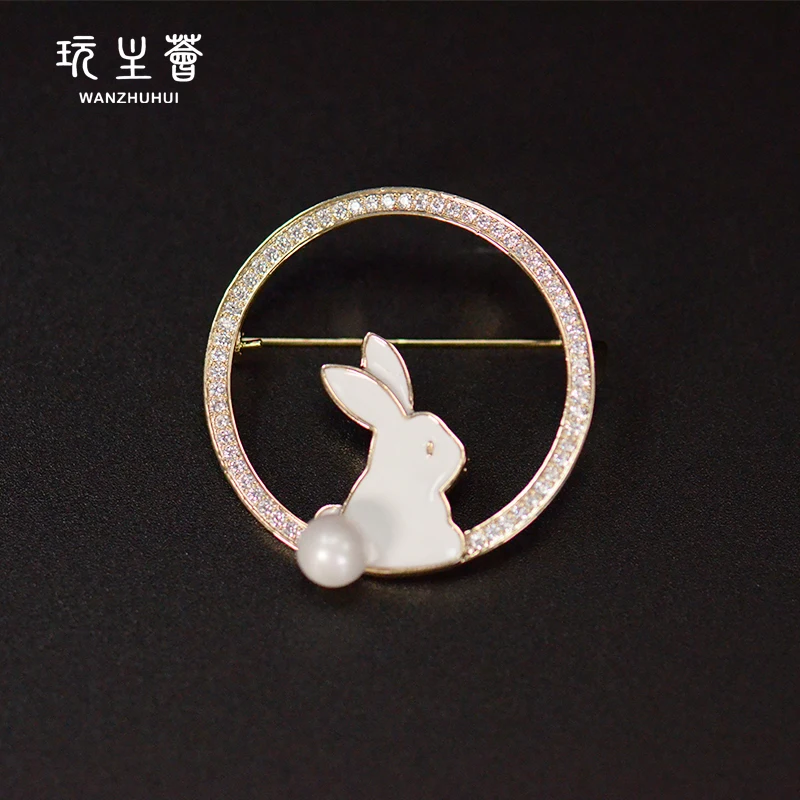 
Trending hot products Design New Women White rabbit Gift Party brooch animal brooches 