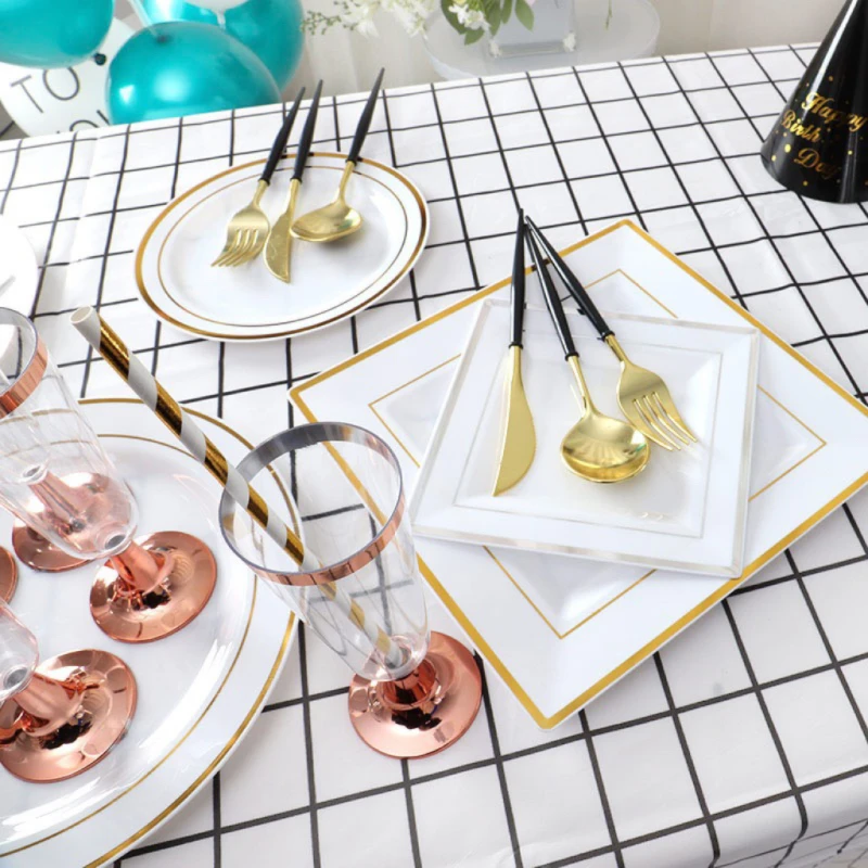 16 Person Camping Plastic Tableware Set Gold Dinner Set Dinnerware Party Gold Cutlery Set with Paper Napkin