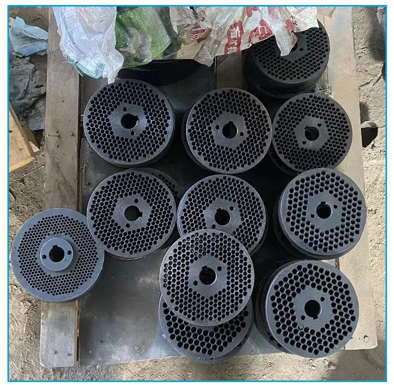 Animal and Poultry Feed Manufacturing Mill Machine Chickens Ducks Geese Food Pelletizer Mini Pellet Making Machine