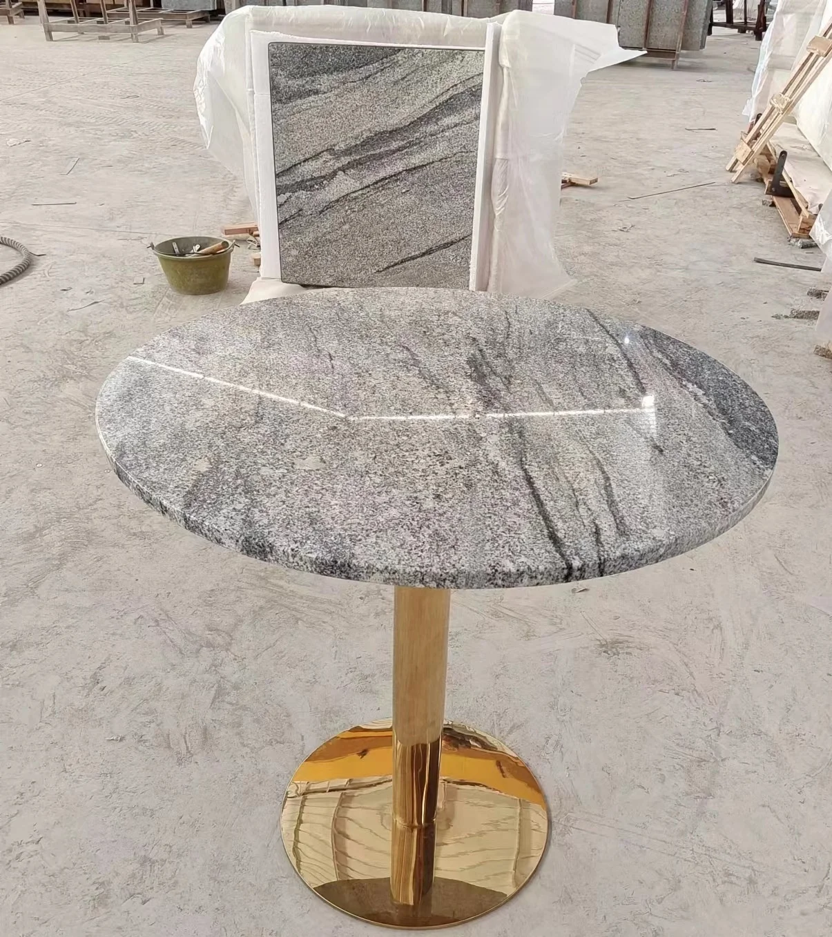 Customized White grey restaurant round granite table top golden stainless steel frame metal base