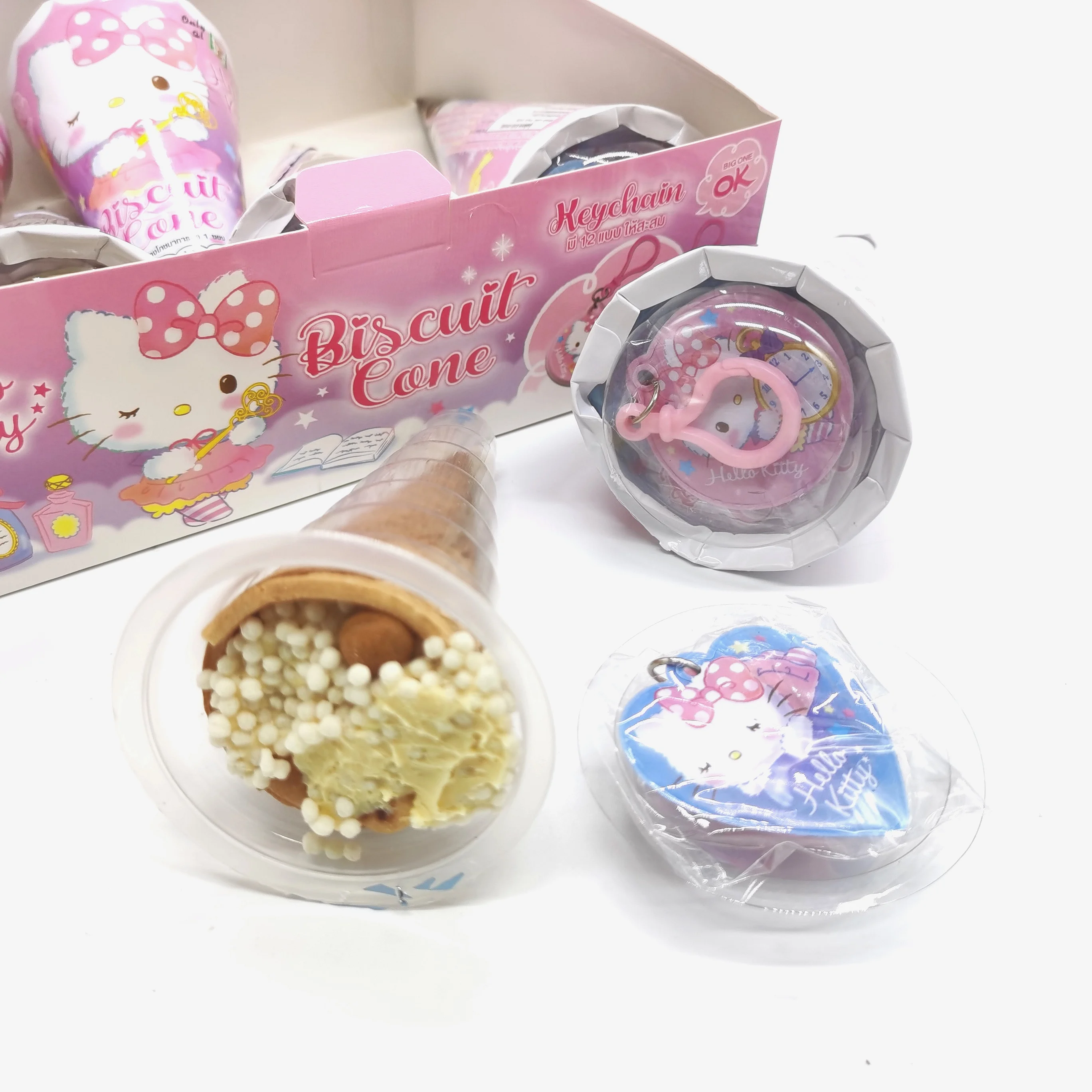  New product wafer custom ice cream chocolate cone with keychain toy