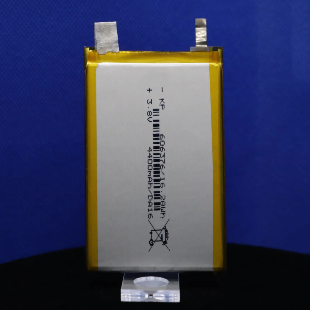 Factory direct Popular Customized Silver 3.7v 4400mah 16.28WH Lipo Battery From China
