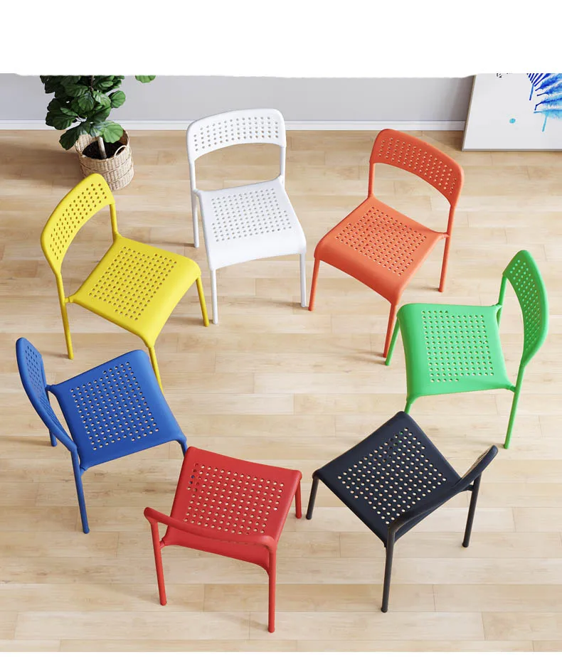 Hot Sale Strong Italian Supernatural Hole Back Commerical Polypropylene Stackable Chair Pp Chair Plastic Dining Chairs