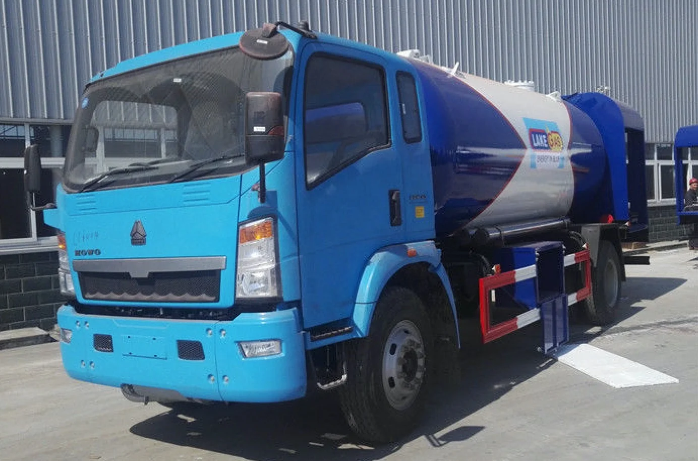 6Tons LPG Road Tanker 12 000liters Bobtail Truck with dispenser for