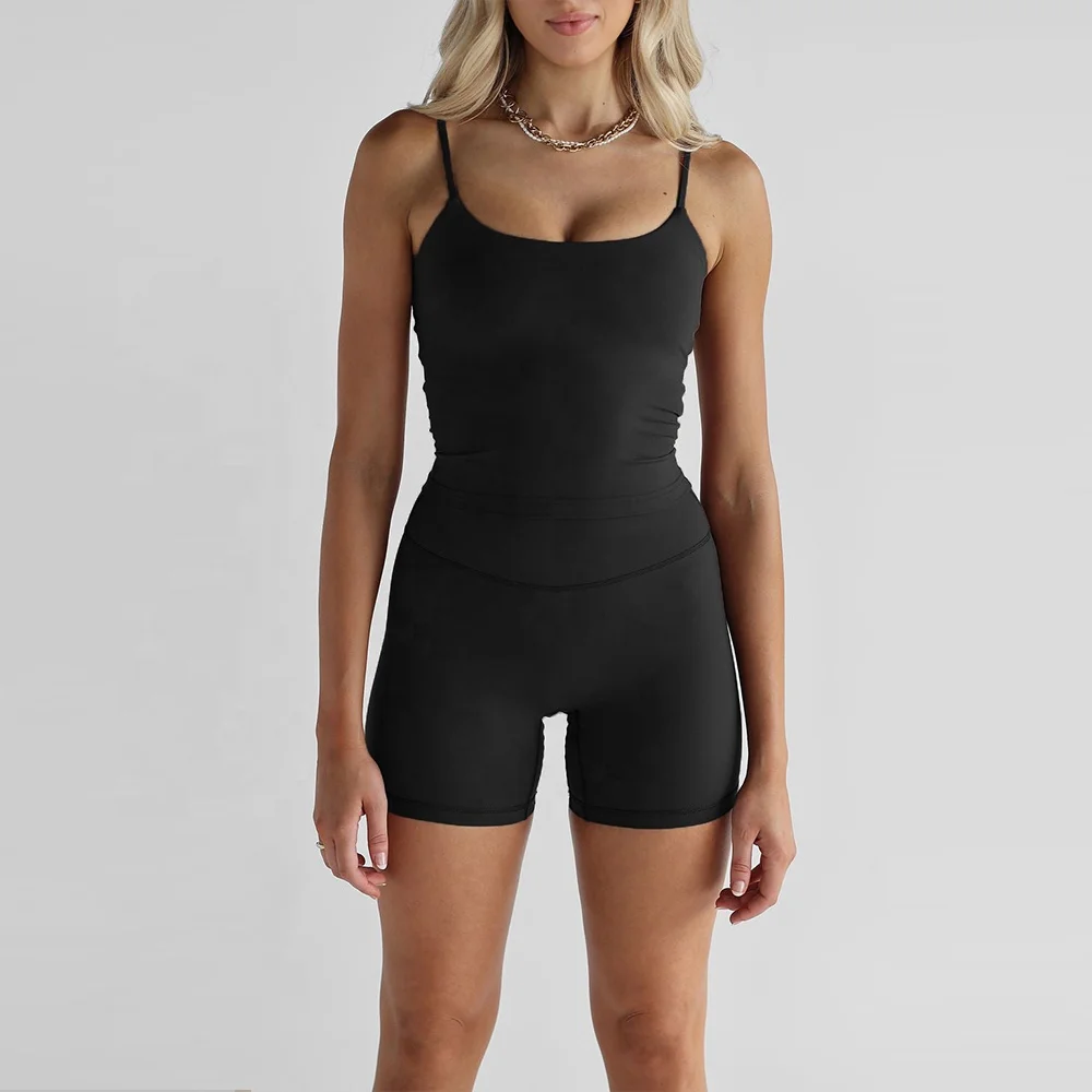 Sportswear Beige Breathable Gym Stretchy Slim Fit Yoga Crop Top For Women