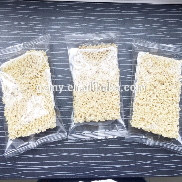 Moon Cake Making Machine Milk Cookies / Bread Pillow Type Packing Machine Machinery