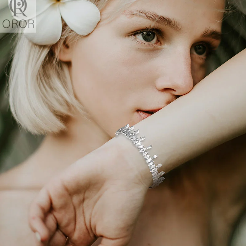 New Style Hollow-out S925 silver full diamond luxury horse-eye necklace  Zircon Collarbone chain Pendant Bracelet Jewelry Set