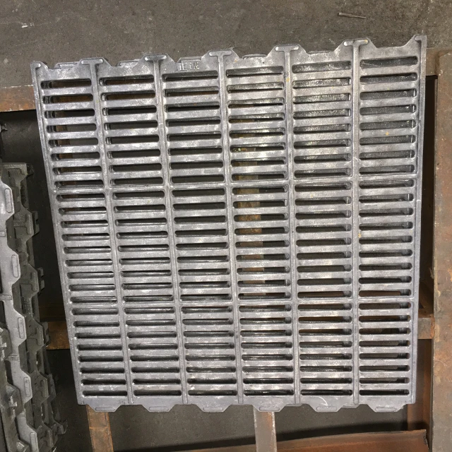 Pig Farm Equipment Sow Slat Floor Cast Iron sow Floor For Pig Farrowing Pens