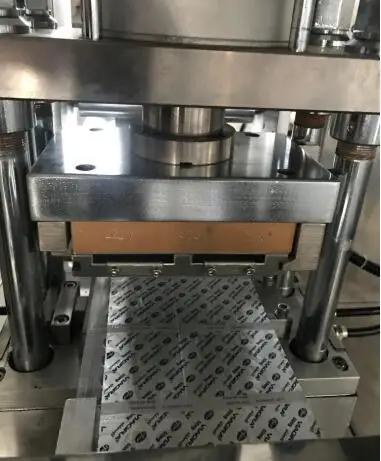 DPP-140H ALU-PVC/ALU-ALU блистерная упаковочная