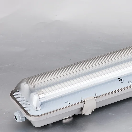 Hot Selling Factory Price Warehouse PC Housing IP65 Waterproof Light Fixture Tri-proof Light T8 Fixture