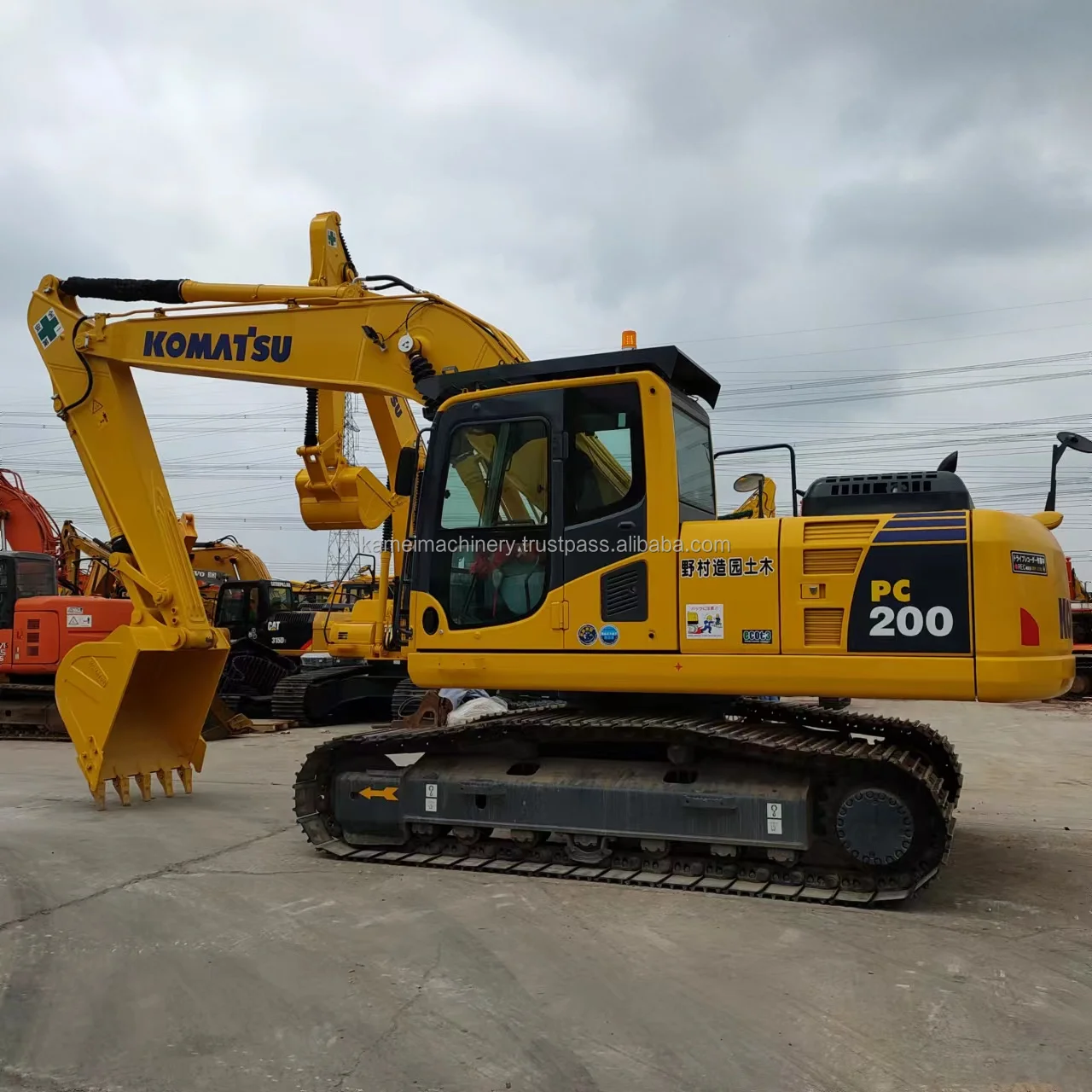 Used Komatsu PC200-8N1 & PC220-8MO Medium Excavators 20 Ton Hydraulic Crawler Backhoes with Registration Stock