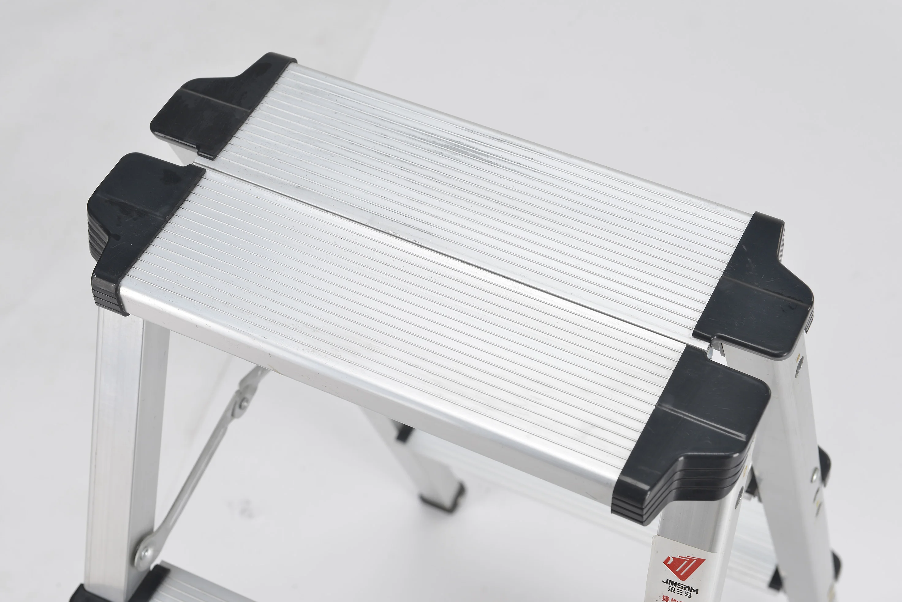 5 Step aluminium Ladder Anti-Slip Foldable Step Stool Lightweight with Wide Pedal