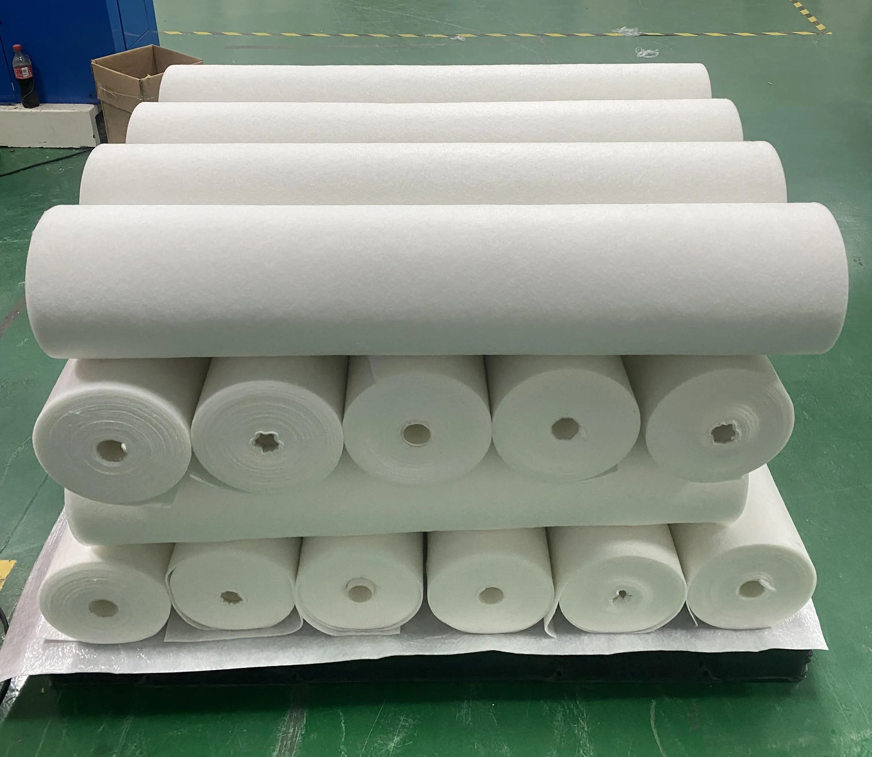 Good quality self-adhesive painter felt with PE film covering fleece roll 1 x 25 m