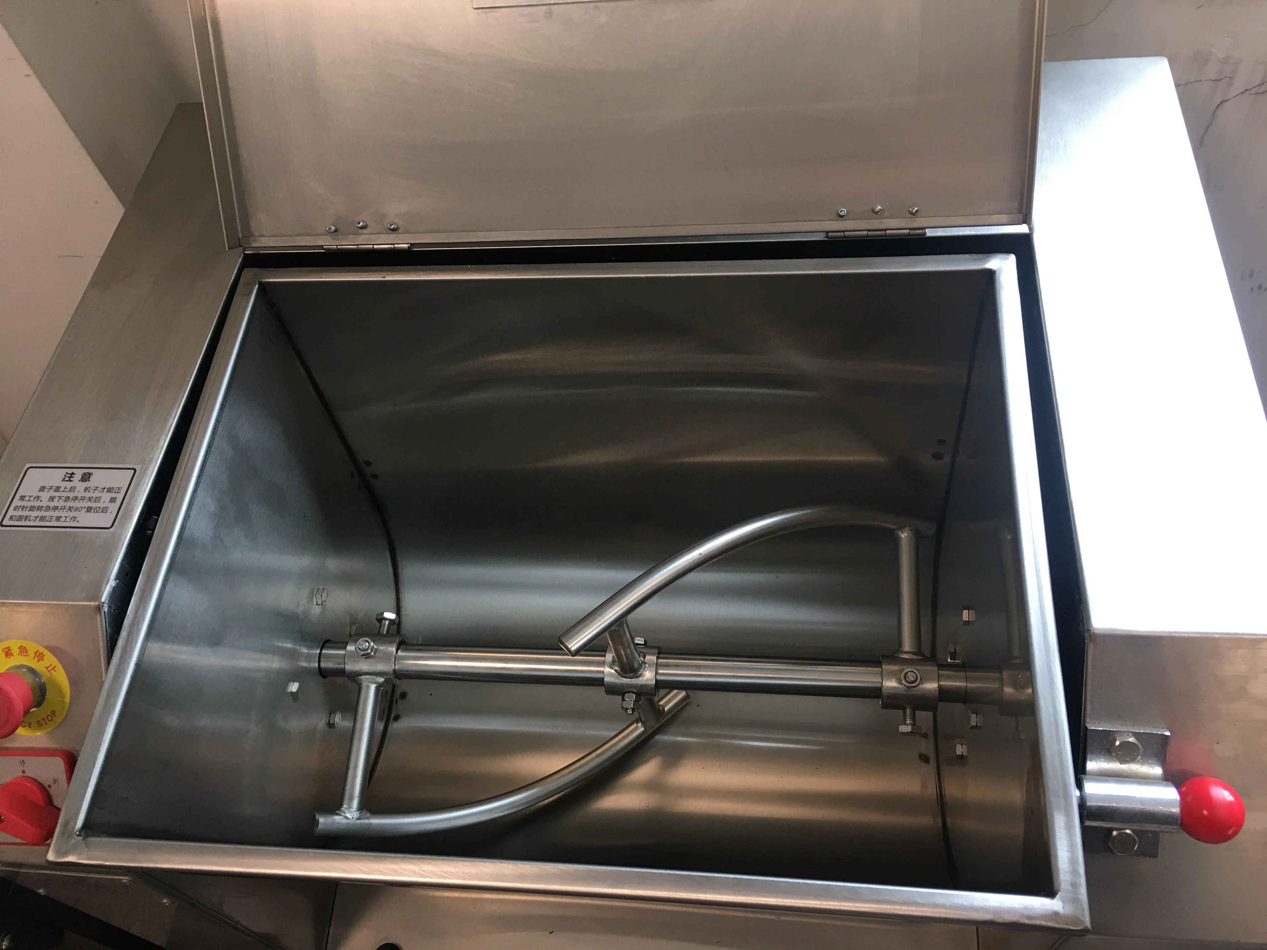 Automatic Flour Mixing Machine 25KG Stainless Steel Horizontal Dough Mixer For Pizza/Bread