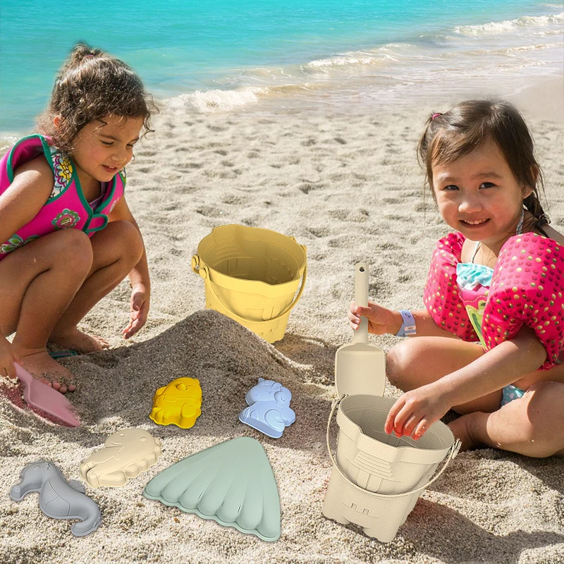Wholesale BPA FREE Portable Silicone Sand Bucket Toys, Customized Silicone Beach Toys,Silicone Bucket Pail and Spade sets