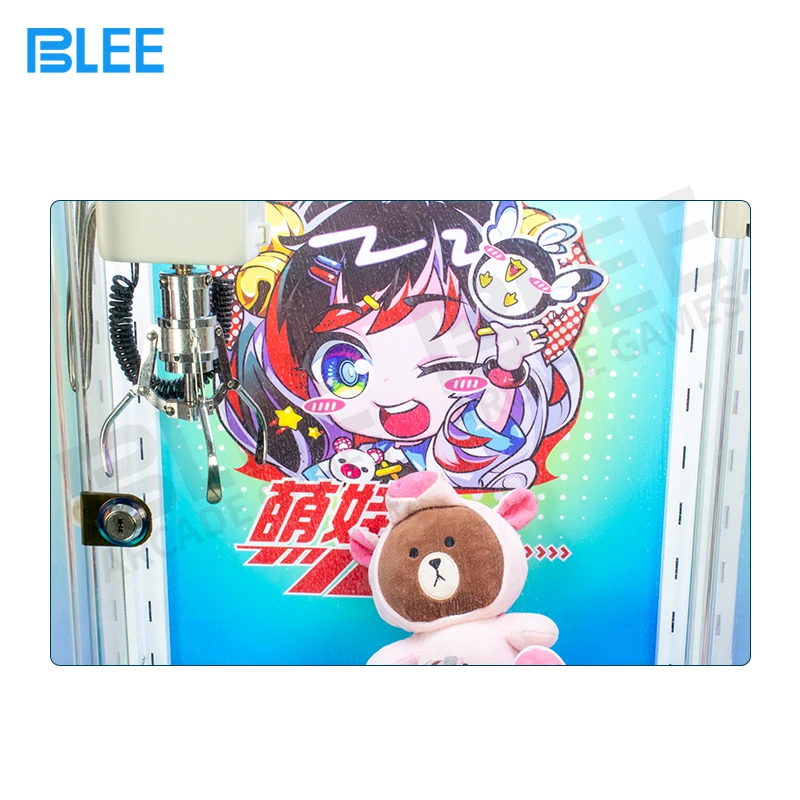 Wholesale Arcade Mini Prizes Gift Game Machine Coin Operated Kids claw crane machine