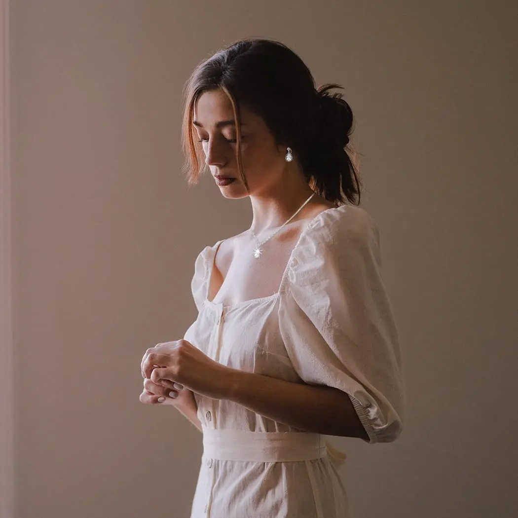 Luster 18Karat Solid White Gold set 0.52ct DEF VVS-VS Pear Shape Tear Drop Lab Grown Diamond Necklace for Lady