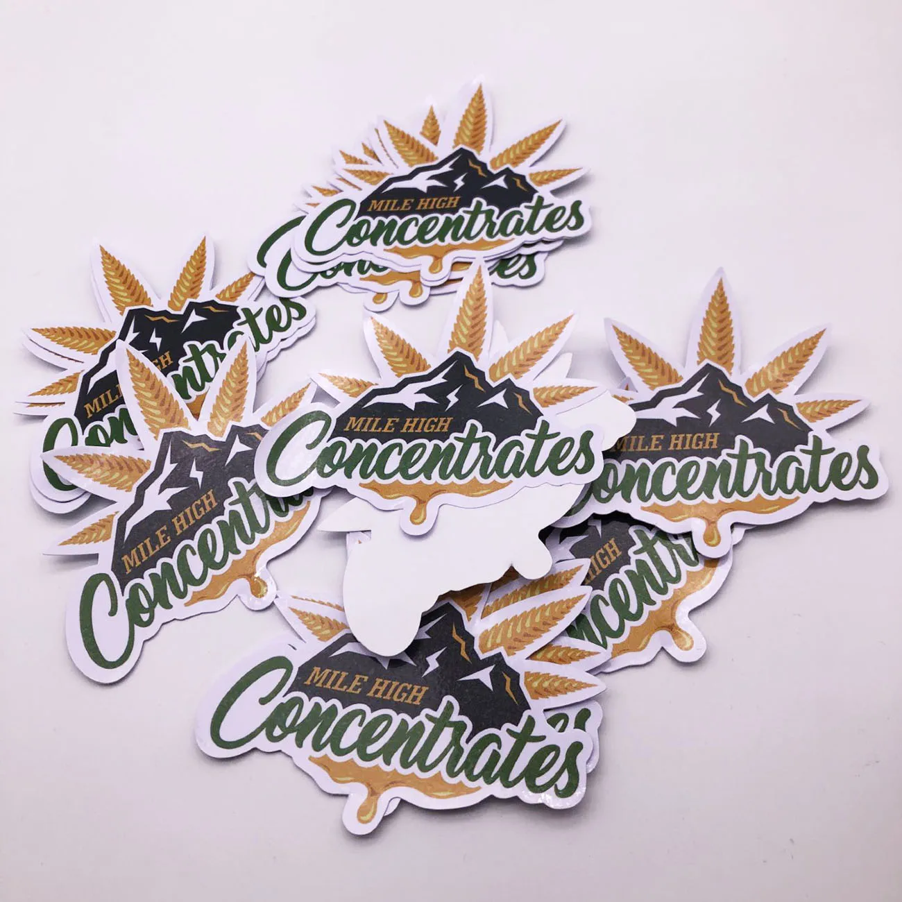 Custom waterproof Vinyl stickers Customized company logo leaf design printing Die cut stickers for promotional