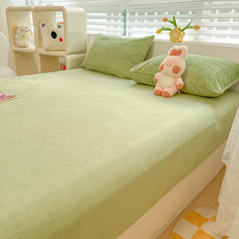 170gsm milk fleece bed sheets 100% polyester Fitted Bed Sheet with Elastic Corner bands