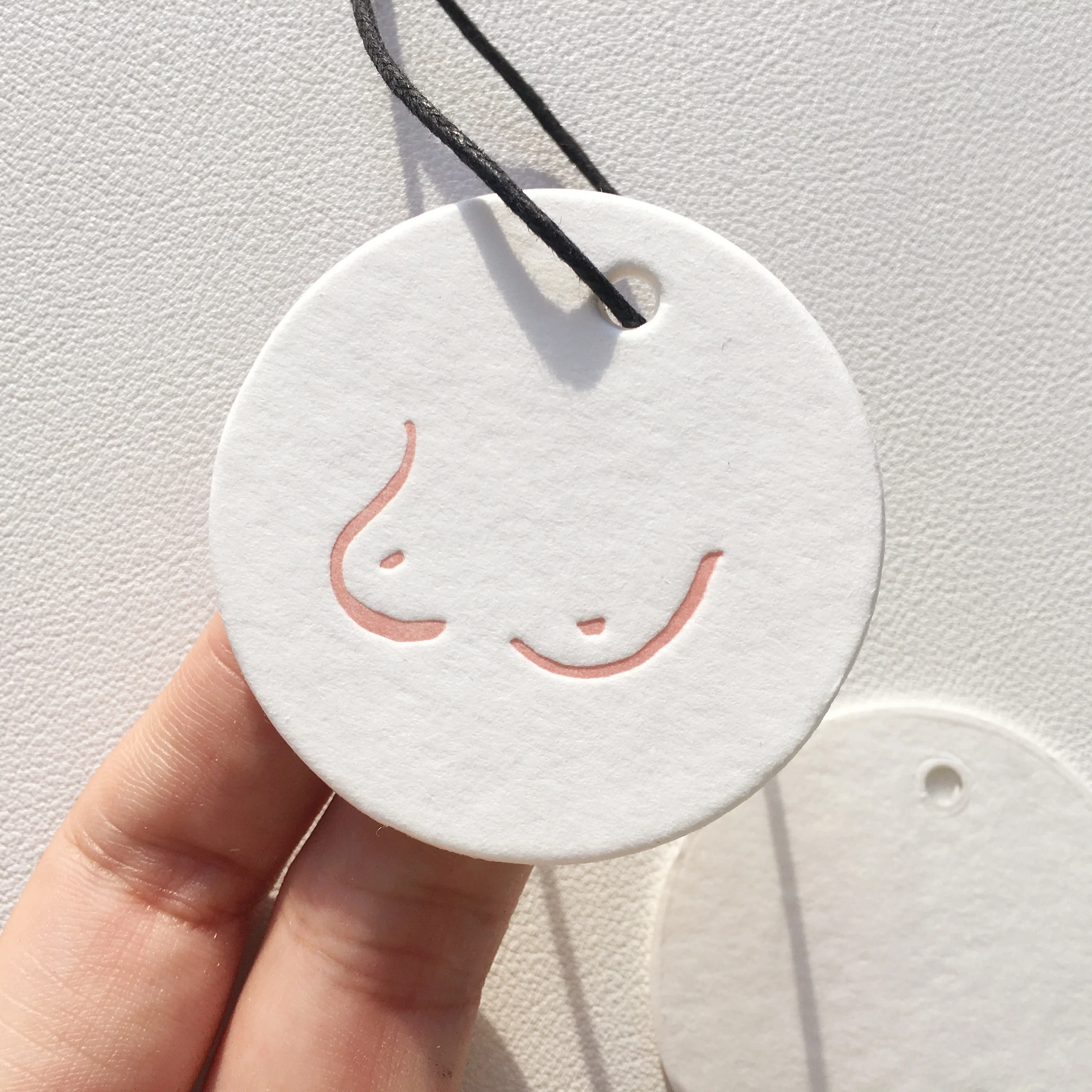 wholesale thick paper biodegradable customized earrings hair hang tag